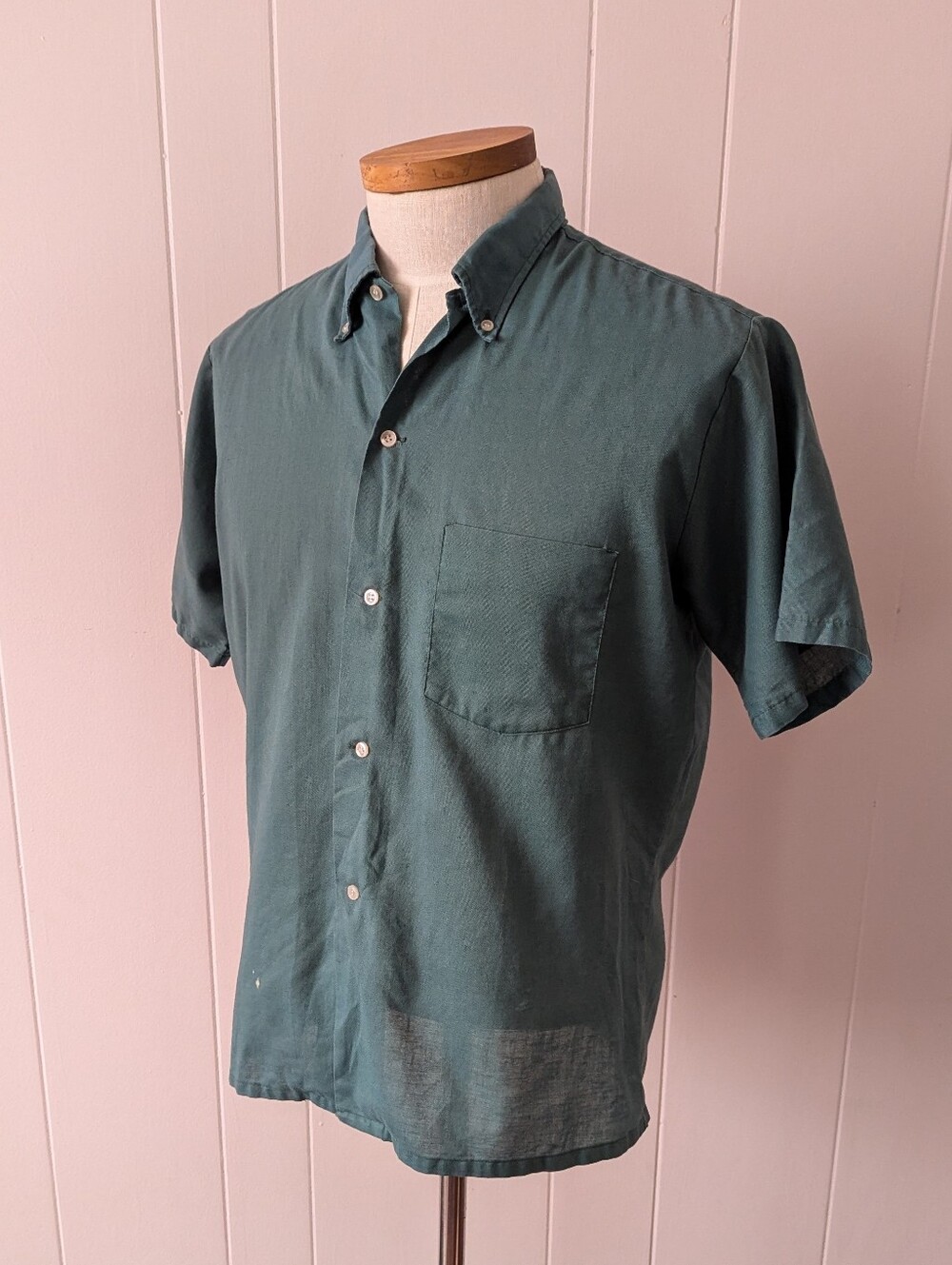 Vintage 100% Cotton Seafoam Green Short Sleeve Button Down Shirt Durable Press